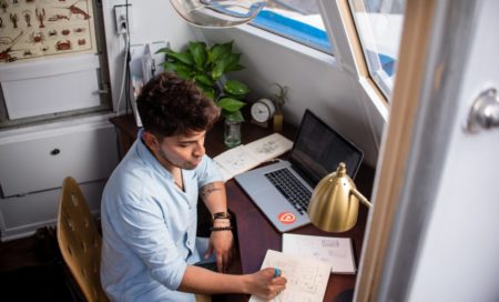 24 Places to Get Freelance Jobs on Autopilot in 2020